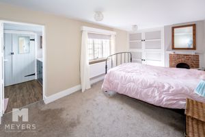 Photo 35- click for photo gallery